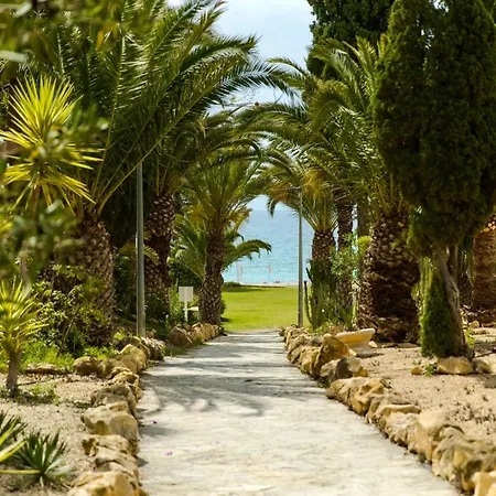The Alou 1 - Montiboli - Private Appartement *